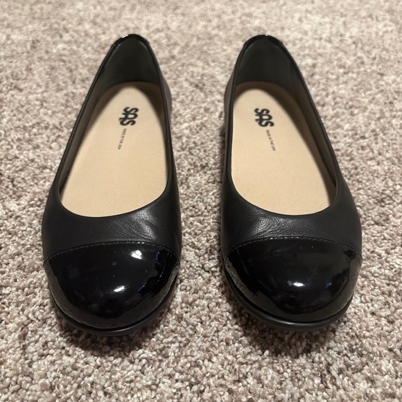 SAS Womens Scenic Cap Toe Slip-On Flats Black Size 6.5 M - Picture 2 of 5
